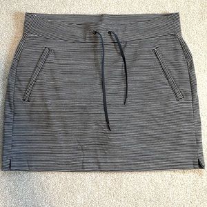 Athleta Modern Metro skort